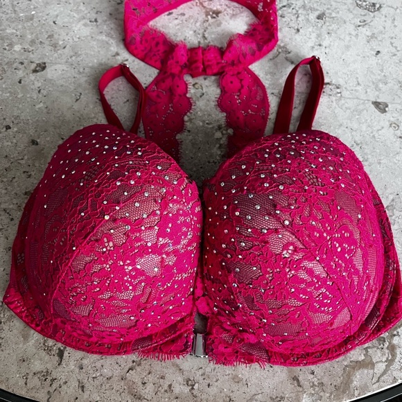 VICTORIA’S SECRET VERY SEXY PUSH-UP BRA PIGEONNANT RED BLING 32DDD - Picture 2 of 6